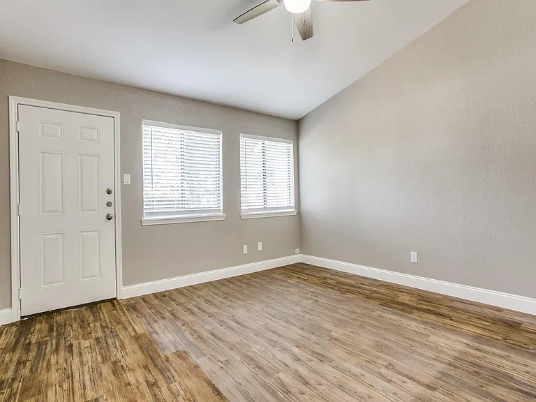 1419 Willow Run Dr — Photo 20
