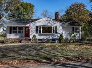 2 Pomeroy Rd, North Reading, MA 01864