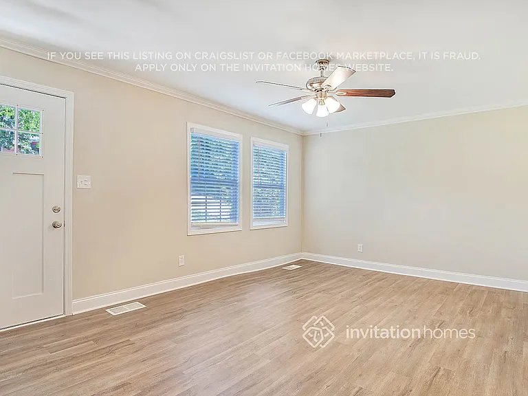 3751 Clovis Ct NW — Photo 3