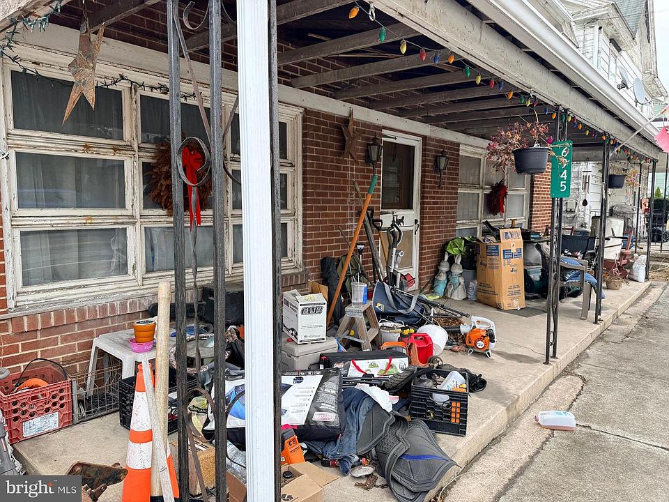 1st image of 6945 Veterans Way