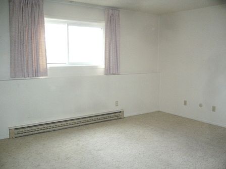 2nd image of 705 S 1st St W APT D