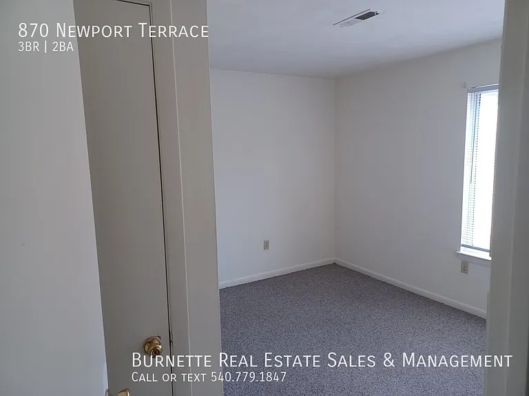 870 Newport Ter — Photo 10