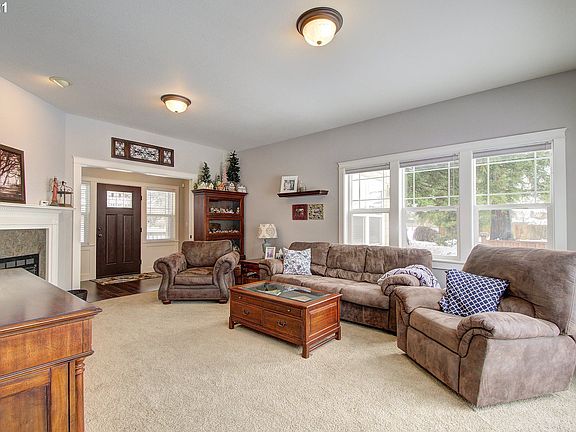 5th image of 16508 NE 182nd Ave