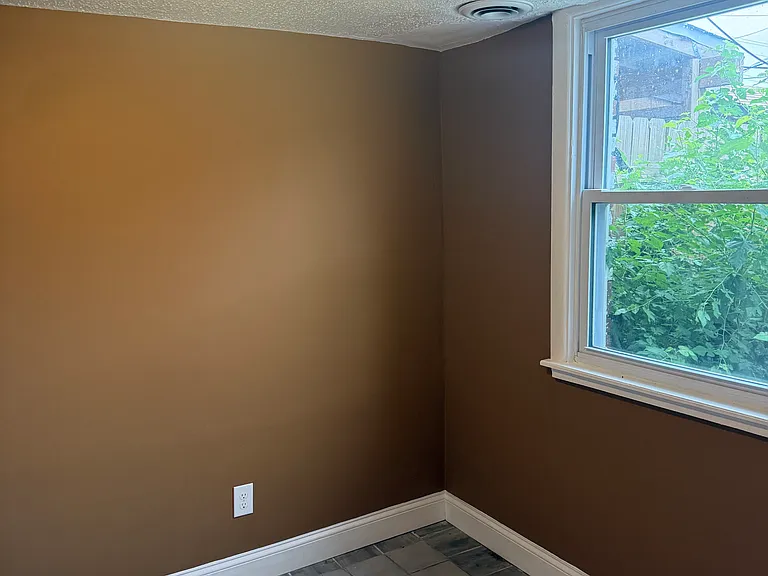 1402 Cosgrove St — Photo 19