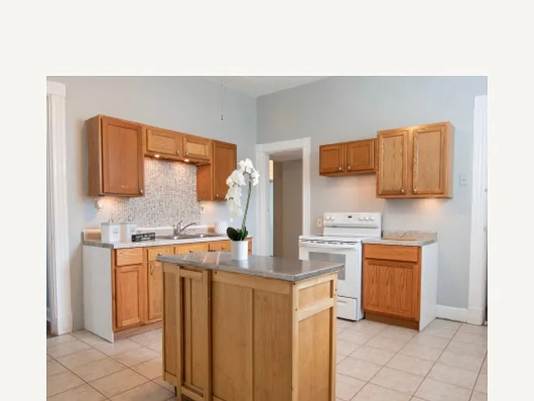 342 Rockdale Ave #1 — Photo 12