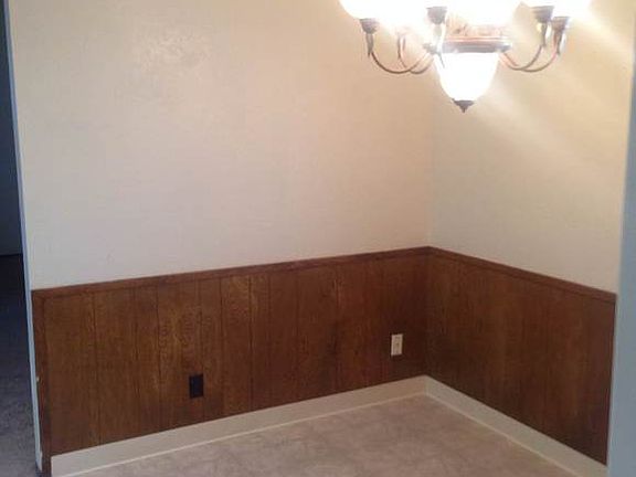 4th image of 7949 Larwin Dr