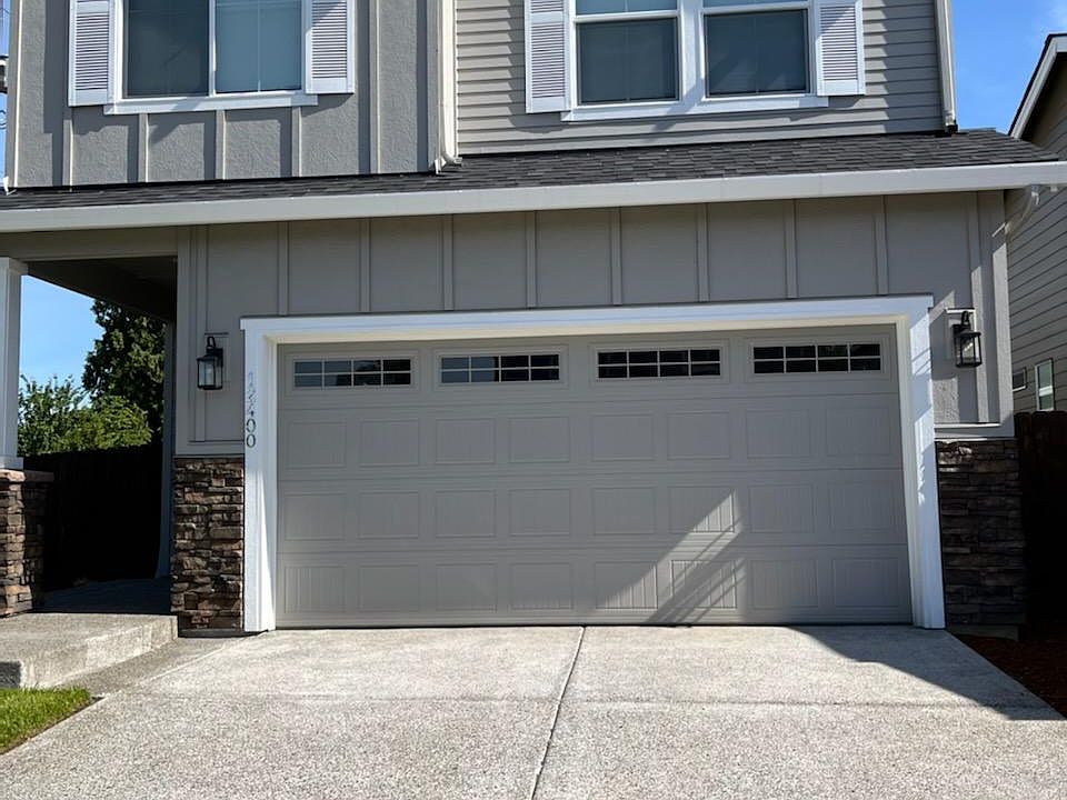 1st image of 12400 NE 102nd Way