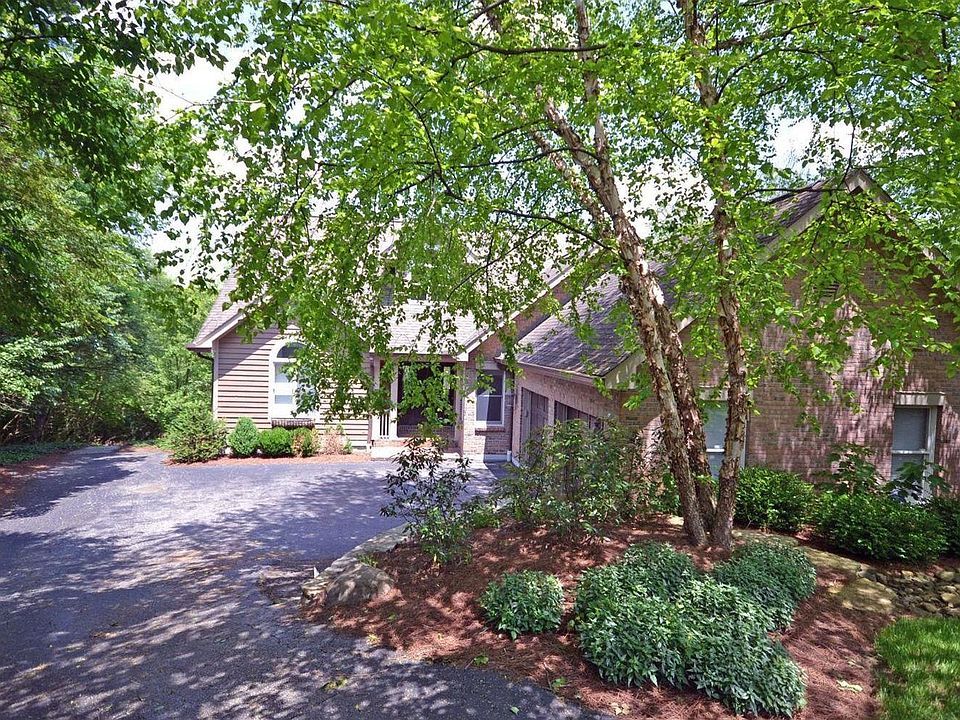 1st image of 7440 Wood Meadow Dr
