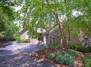 7440 Wood Meadow Dr, Cincinnati, OH 45243