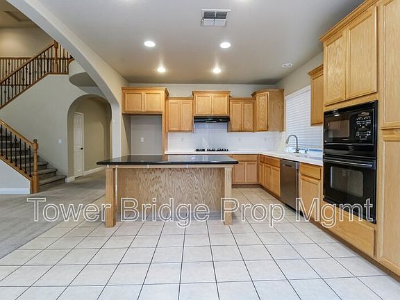5th image of 10465 Hite Cir