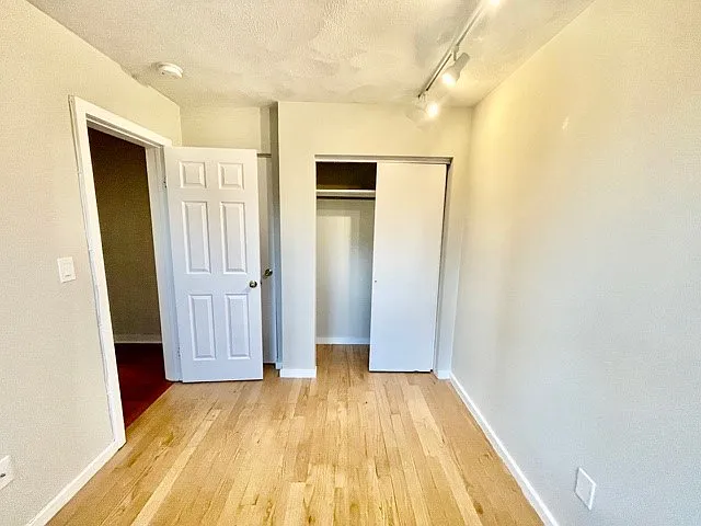 212 Hanover St #3 — Photo 7