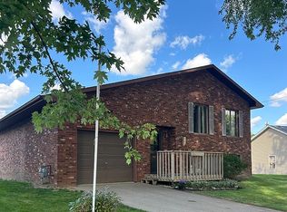 502 Edwards St, Epworth, IA 52045