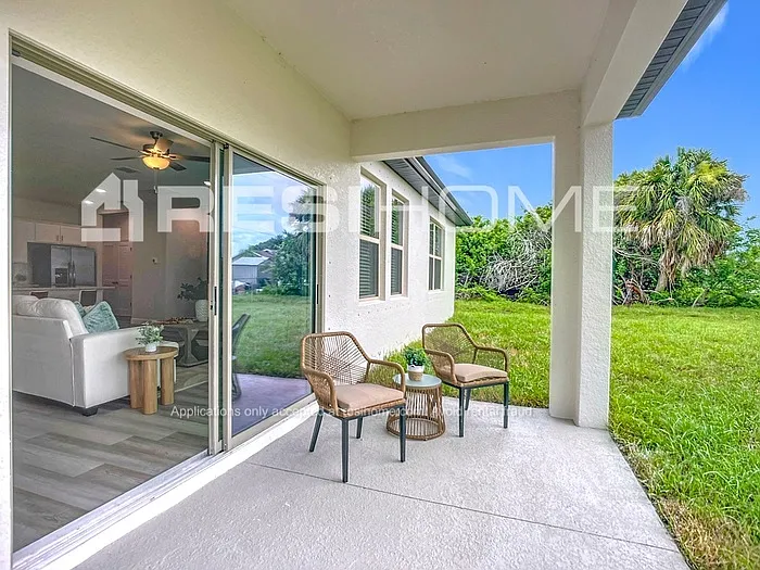 3323 Briant St — Photo 20