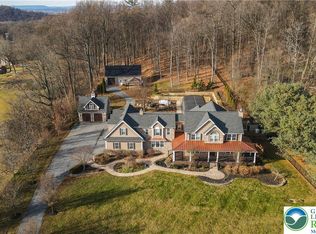 284 Walker Rd, Macungie, PA 18062