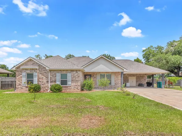 2210 Katie St, Vinton, LA 70668