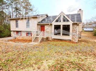 2061 Edenwood Dr, Bessemer, AL 35023