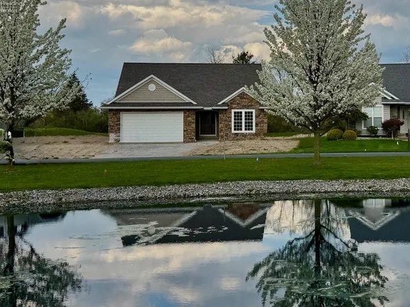 971 N Falling Waters Blvd, Pt Clinton, OH 43452