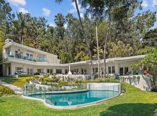 577 E Channel Rd, Santa Monica, CA 90402