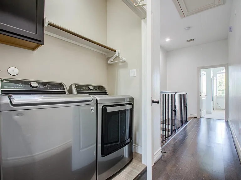 5732 Darling St #5732 — Photo 15