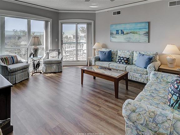 4th image of 57 Ocean Ln APT 3501