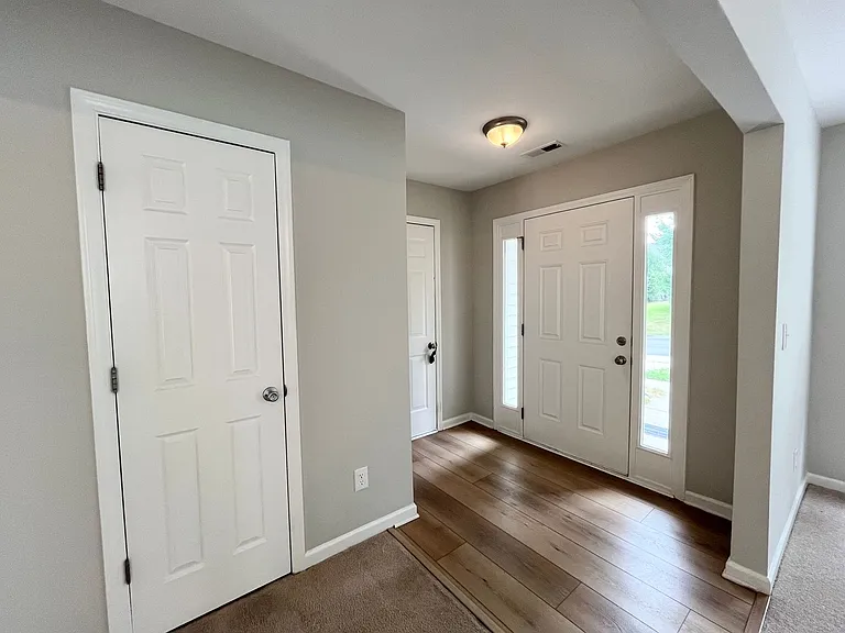 10 Red Sunset Ln — Photo 3