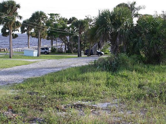 5th image of 12323 S Indian River Dr