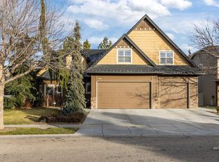 918 W Heather Woods Dr, Nampa, ID 83686