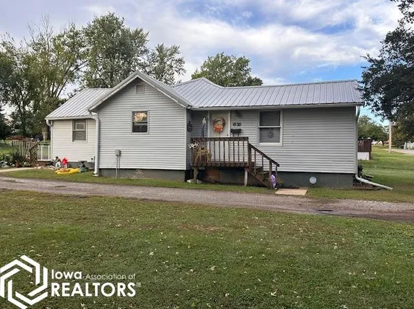 1820 Gladstone St, Ottumwa, IA 52501