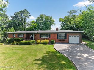 6810 Dorchester Dr, Knoxville, TN 37909