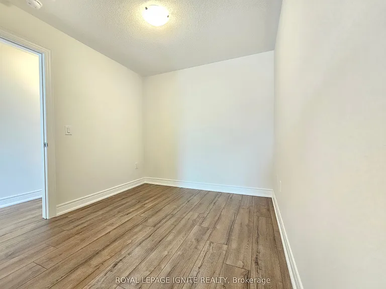 2946 Whites Rd — Photo 17