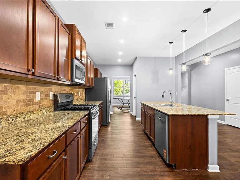 407 Aviary Ln — Photo 28