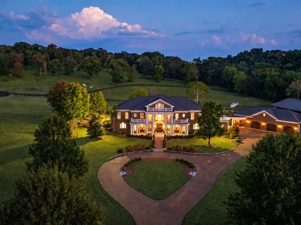 4008 Carters Creek Pike #1, Franklin, TN 37064