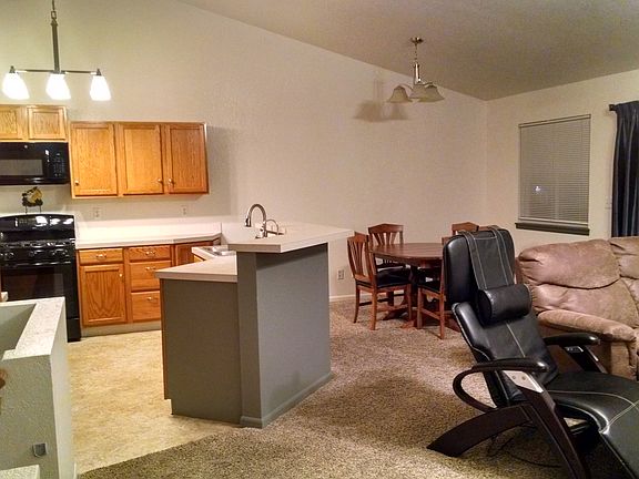 Great room, open floorplan