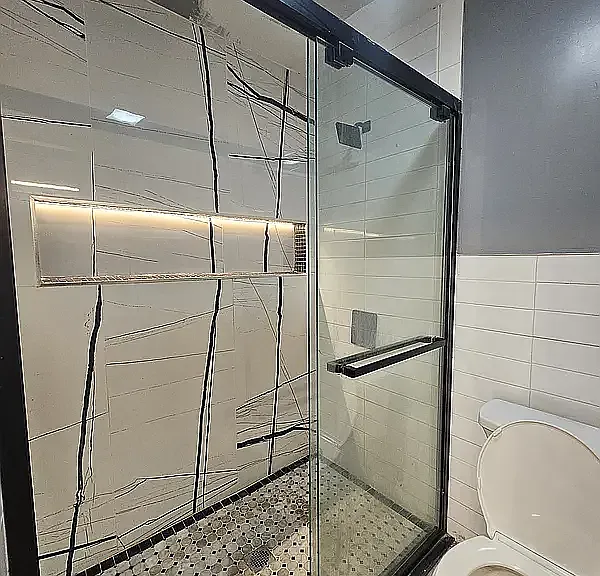 214 W 30th St #6 — Photo 19