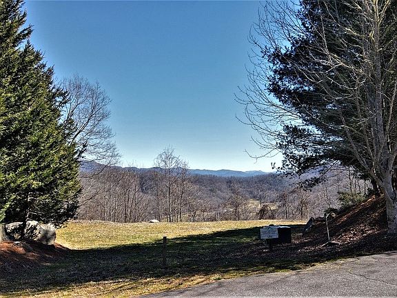 2nd image of LOT 109 Summit Dr