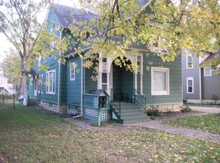 312 S 4th St APT 2, Aurora, IL 60505