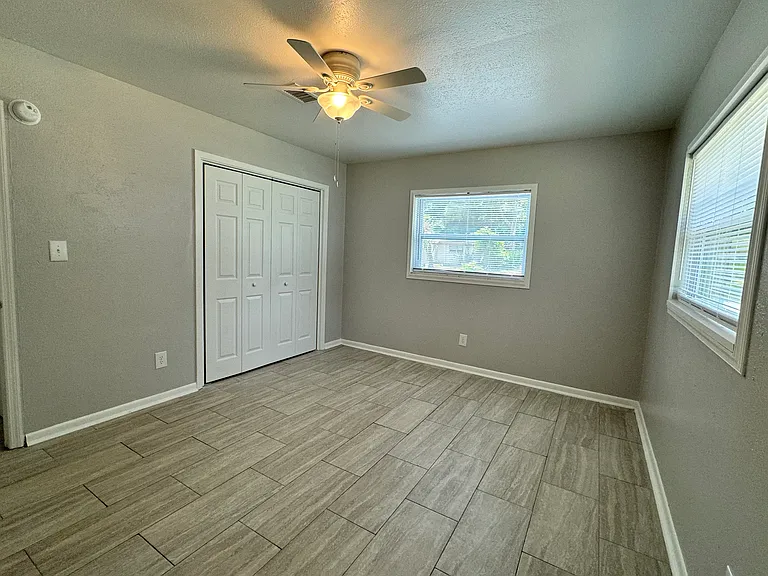1631 NE 16th Ave — Photo 8