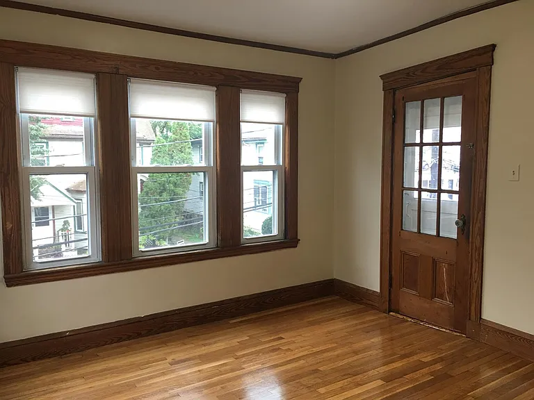 104 Hooker St — Photo 5