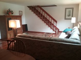 17111 Moonlite Dr, South Bend, IN 46614