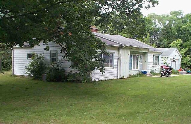 2nd image of 422 Whittemore Dr