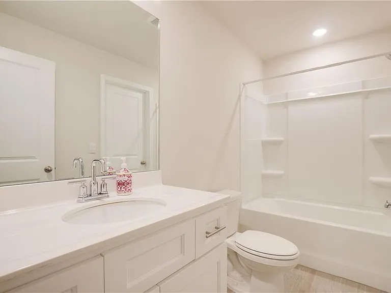 116 Cedar Ln — Photo 16