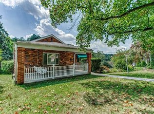 20 Unger Ln, Pittsburgh, PA 15217