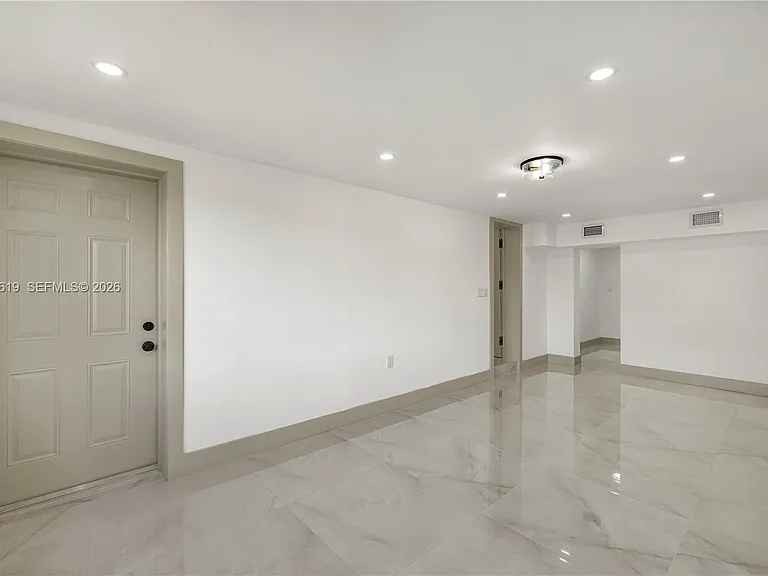 5410 SW 2nd St — Photo 27