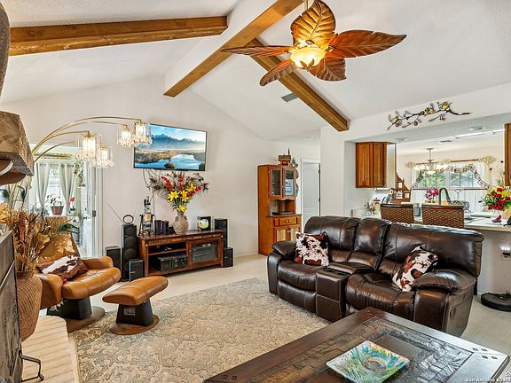 5th image of 9213 Shady Meadow Dr
