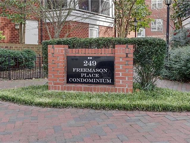 1st image of 249 W Freemason St