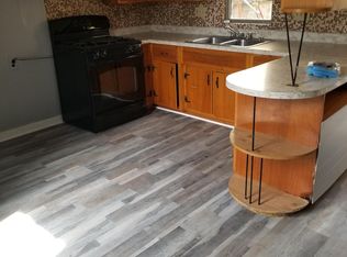 510 Chestnut St #A, Monessen, PA 15062