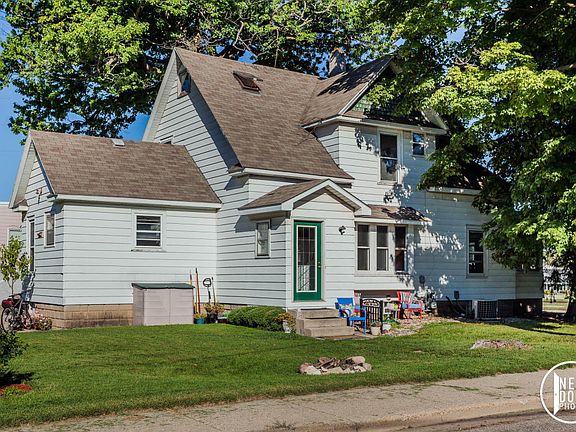 2nd image of 3154 Van Buren St