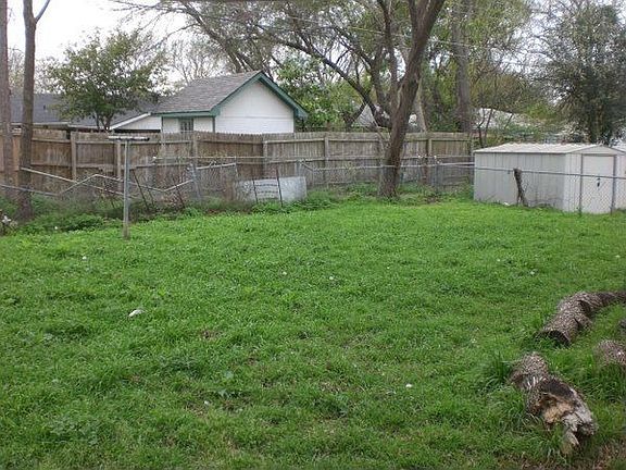 5th image of 8540 Westfield Dr
