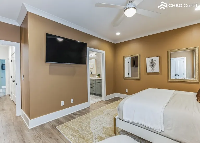 121 Neill Ave — Photo 18
