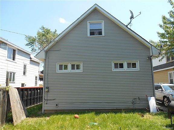 2nd image of 152 Grandview Ave